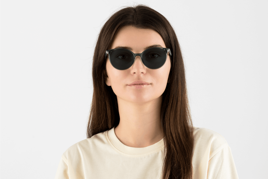 Woman wearing Felicity Blue, Oval Blue Turquoise Acetate Glasses – front view