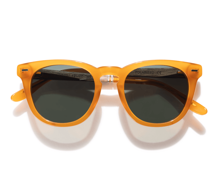 Dark green lens sales sunglasses