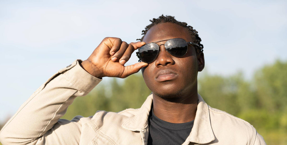 So stylen Sie eine Aviator-Sonnenbrille im Jahr 2025