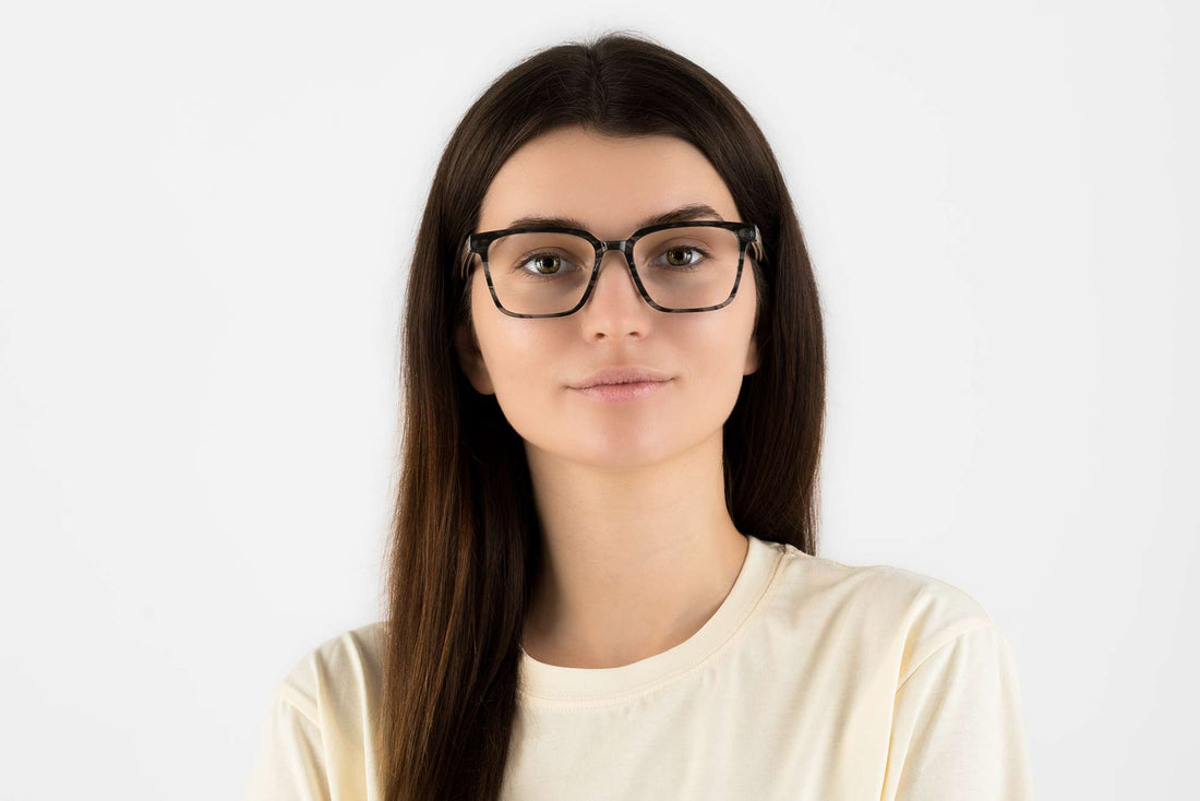 Mujer con Trust Grey, Gafas cuadradas de acetato gris