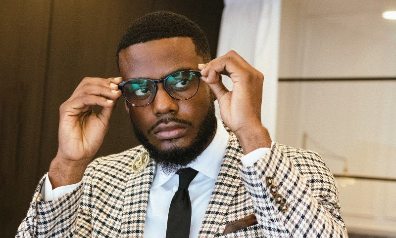 Les meilleures lunettes pour le travail de bureau : Des montures professionnelles pour un confort à toute épreuve