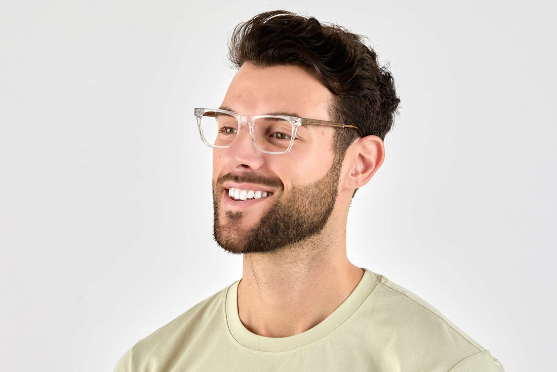 Lelaki memakai gelas Grace Clear, Square Clear Acetate