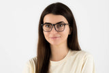 Wanita memakai Kacamata Grace Grey, Square Grey Acetate 