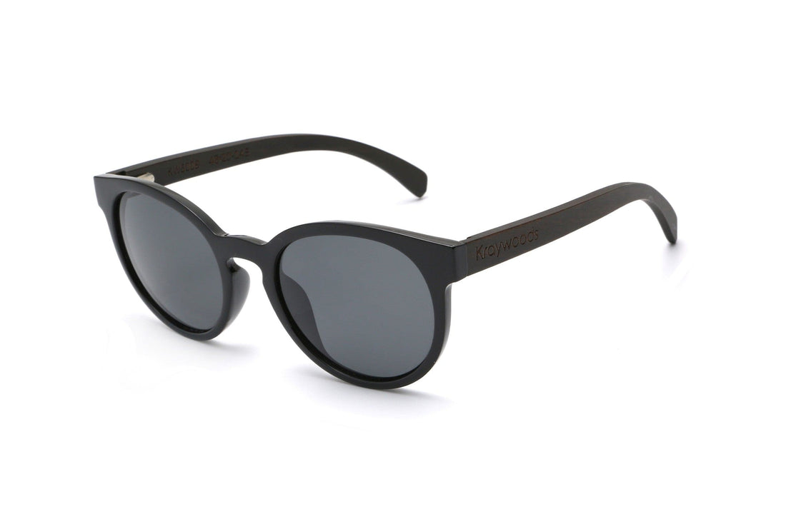 Cermin Mata Hitam Luxy